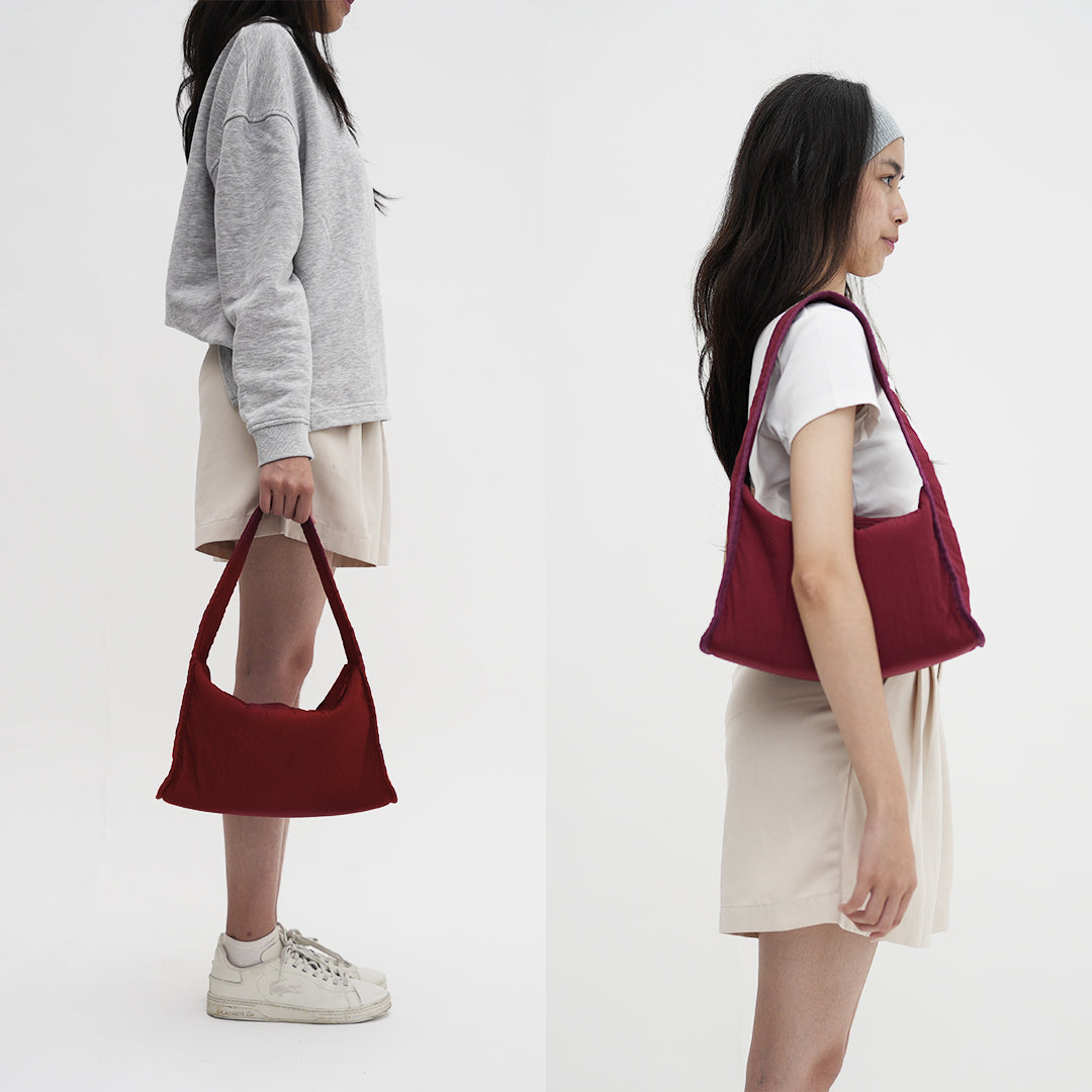 Kanavaia Crinkle Slouchy Shoulder Bag Burgundy
