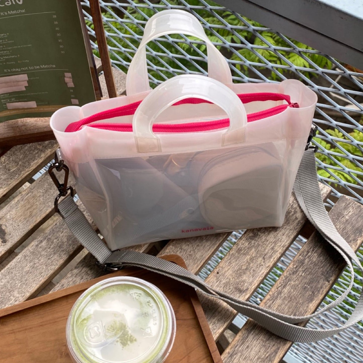 Kanavaia Mini PVC Tote Bag White / Magenta