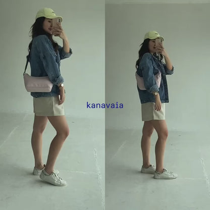 Kanavaia Baguette Shoulder Bag Baby Pink